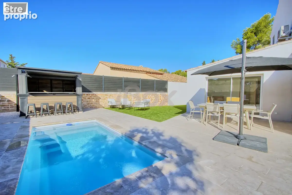 La garde - maison de 120 m2 entierement renovee - piscine - photo 6