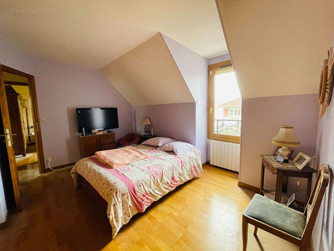 Maison Argenteuil 7 pièce(s) 115 m2 - photo 8