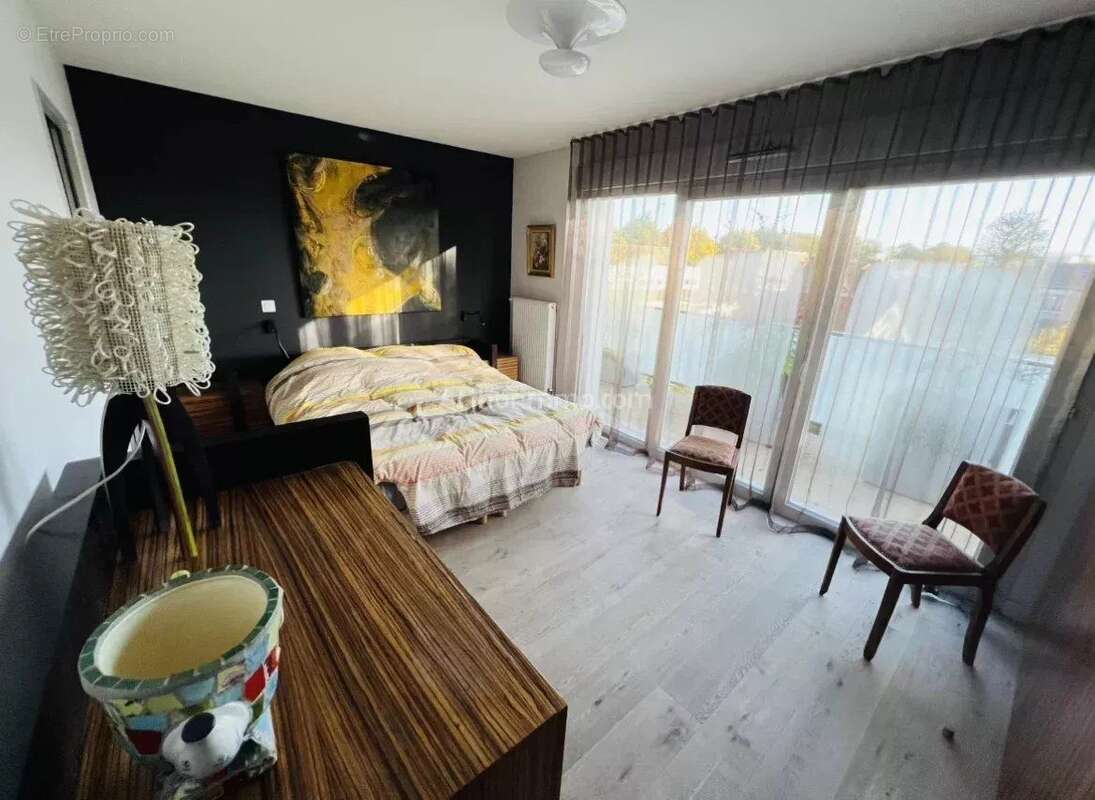 Appartement à MONS-EN-BAROEUL