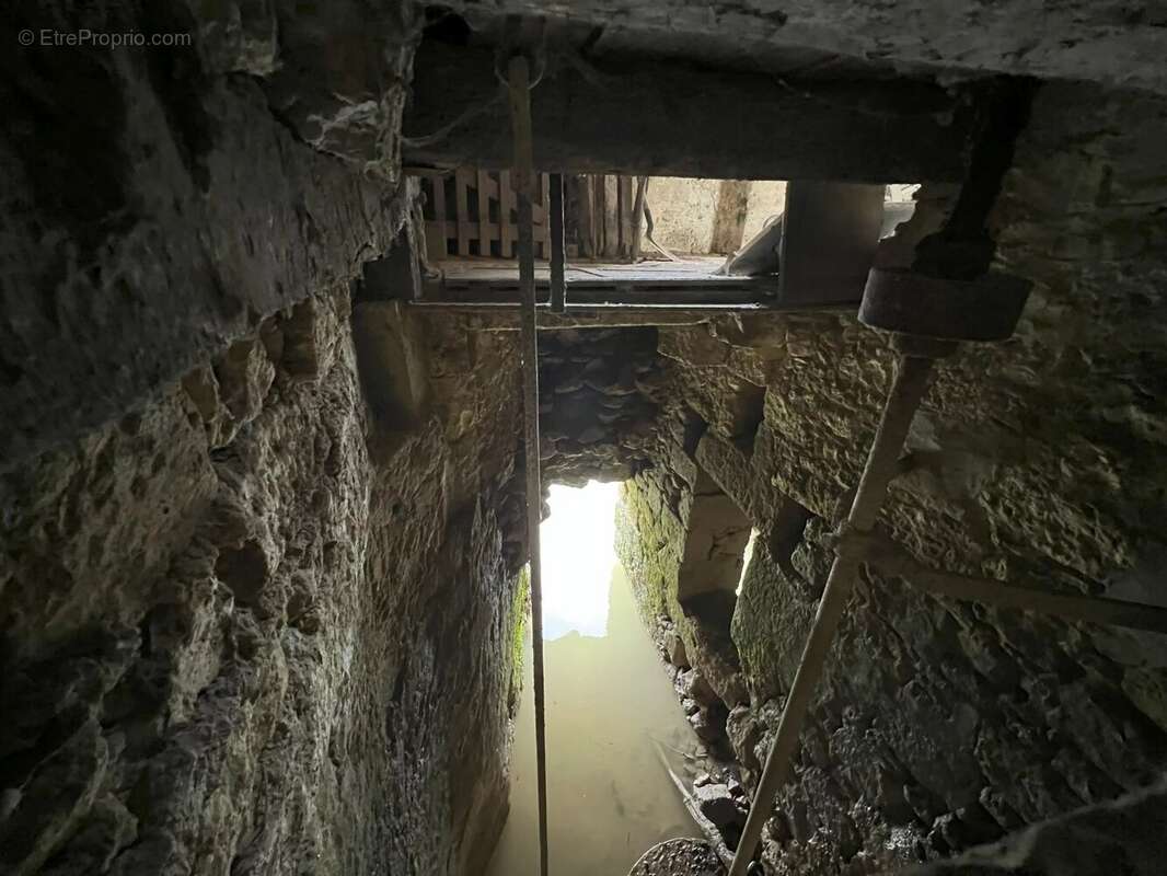 Maison à SAINT-CLAR