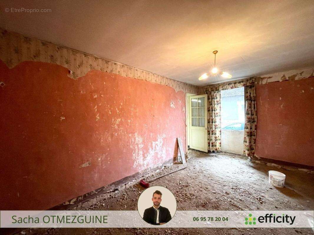 Maison à LA GUERCHE