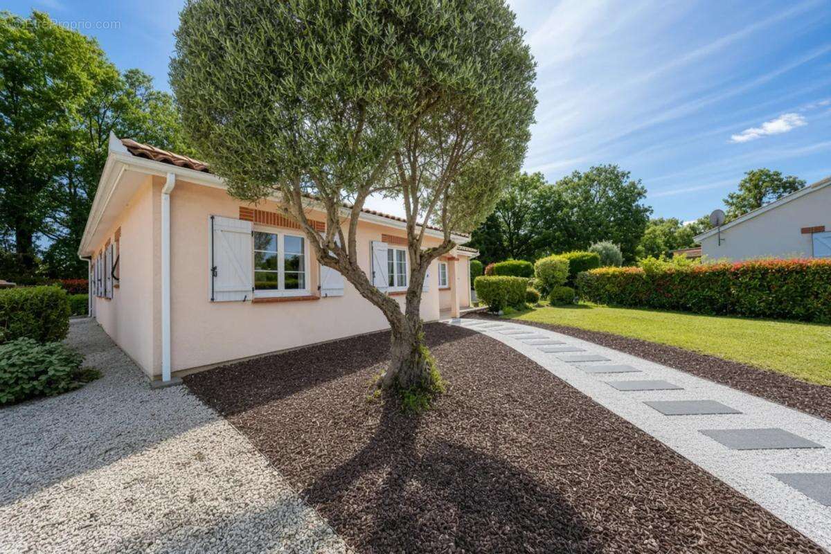 Maison plain-pied 5 pièces 114m² avec piscine - photo 5
