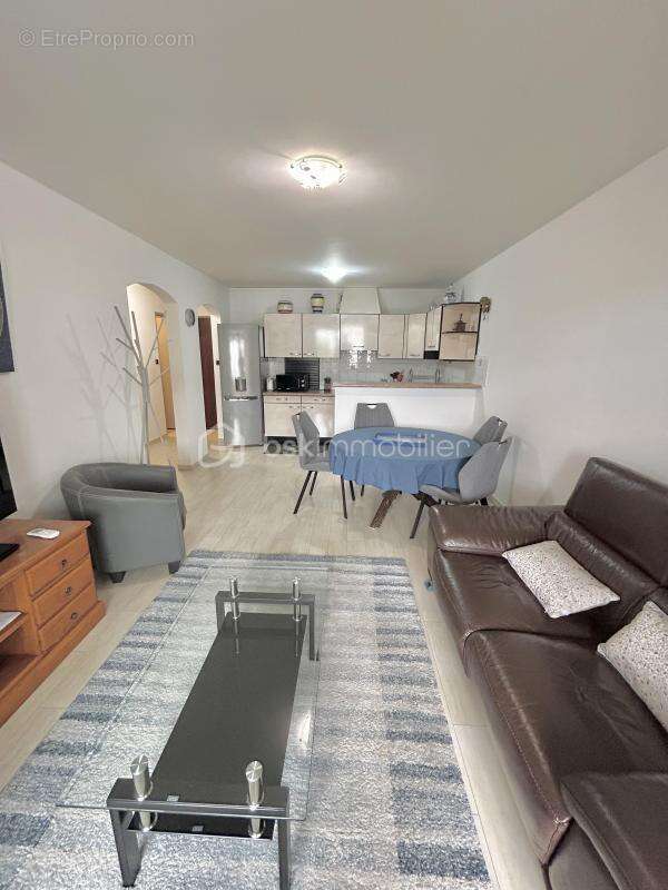 Appartement à SAINT-DENIS