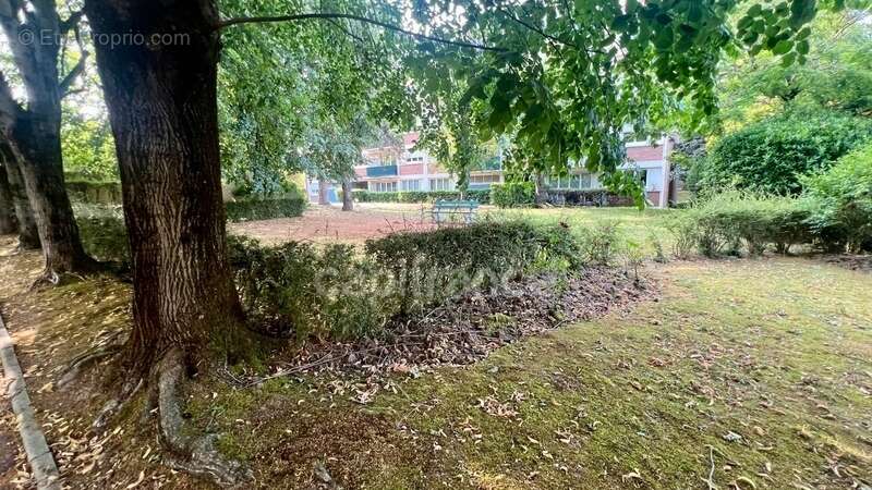 Appartement à LE PERREUX-SUR-MARNE