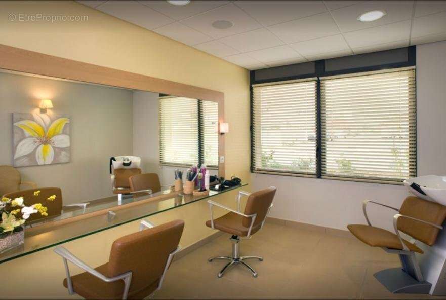 INVESTISSEMENT LOCATIF  Orthez  Résidence Seniors Domitys Les Clés d'Or  6,02 % de rentabilité - photo 9