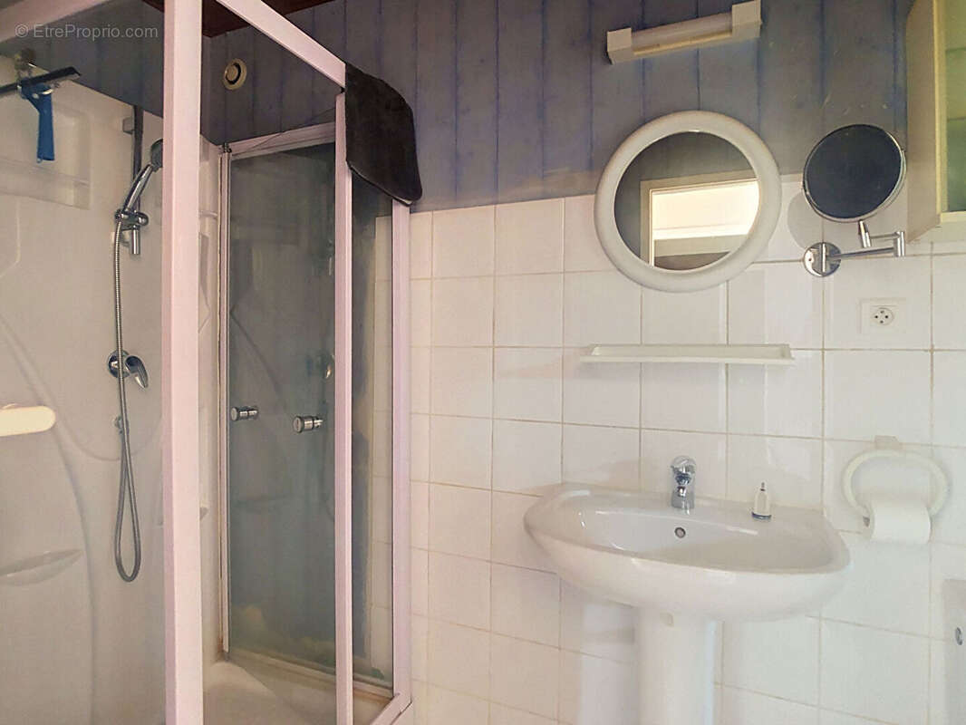 Maison de caractère à usage professionnel, commercial et/ou habitation - photo 11