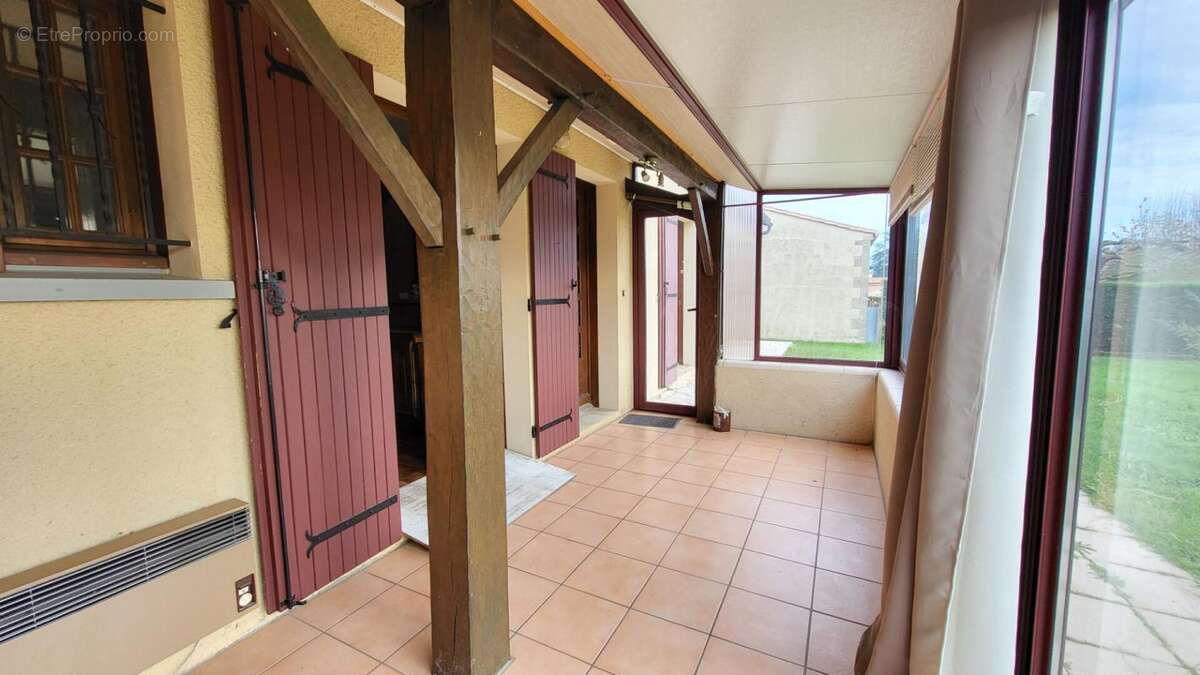 Maison à MOULEYDIER