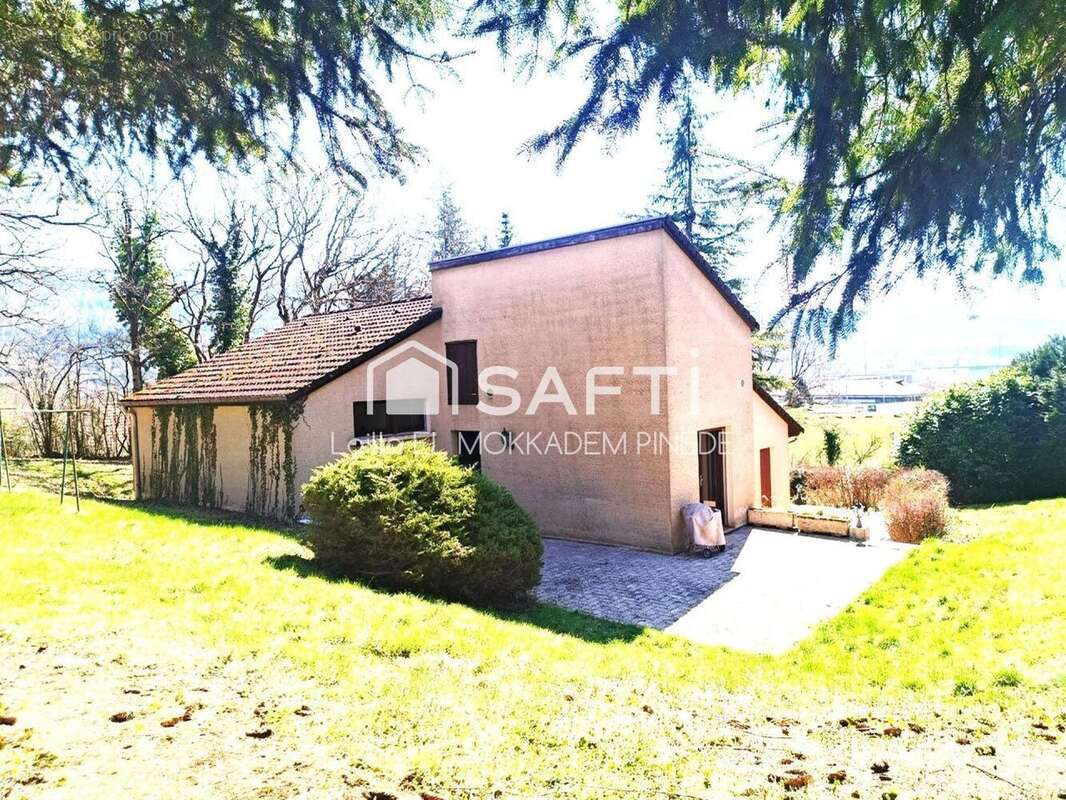 Photo 2 - Maison à BELLIGNAT