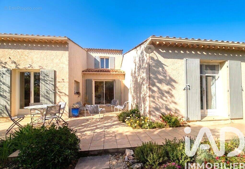 Photo 1 - Maison à PIERREVERT