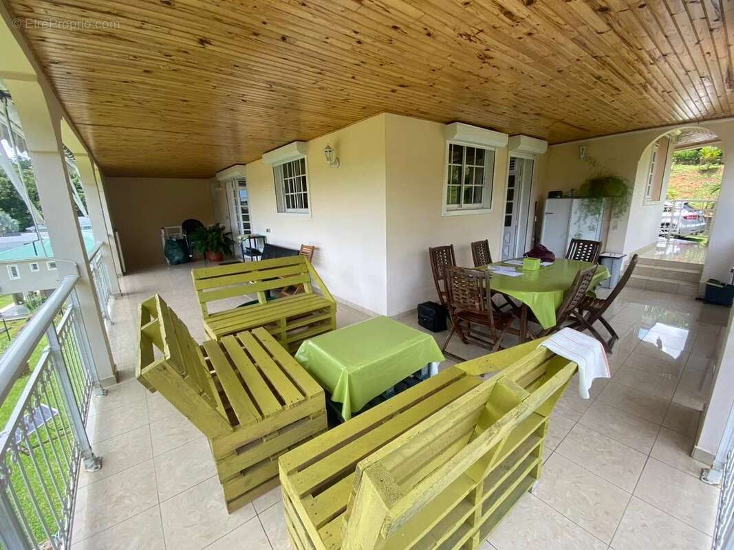 Maison à LE LAMENTIN