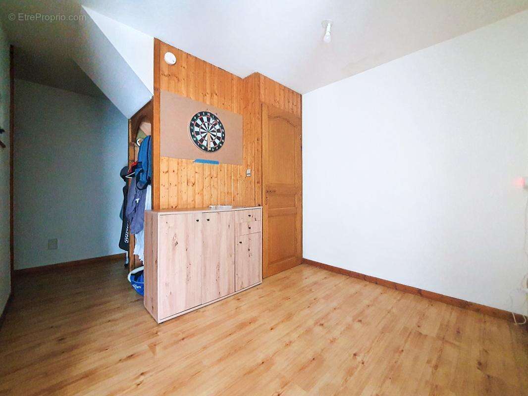 Maison à OYTIER-SAINT-OBLAS