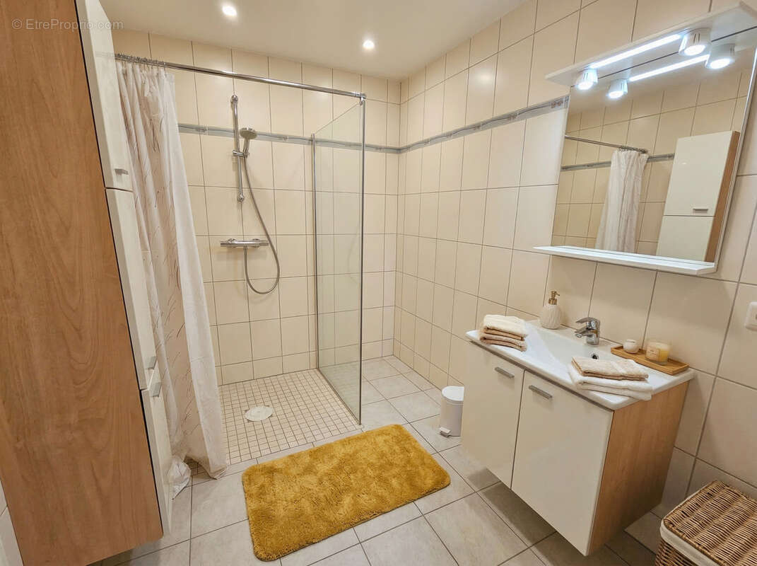 Appartement à OETING