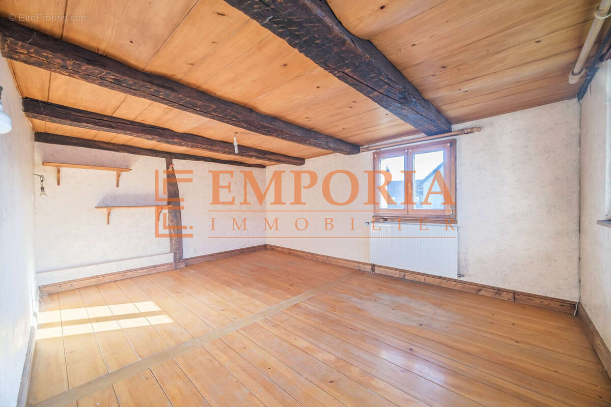 Maison à DANNEMARIE