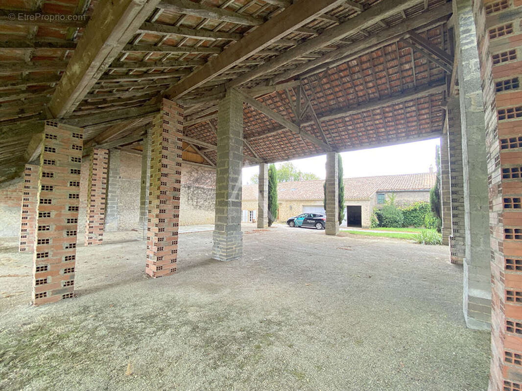 Maison à MONTFERRAND