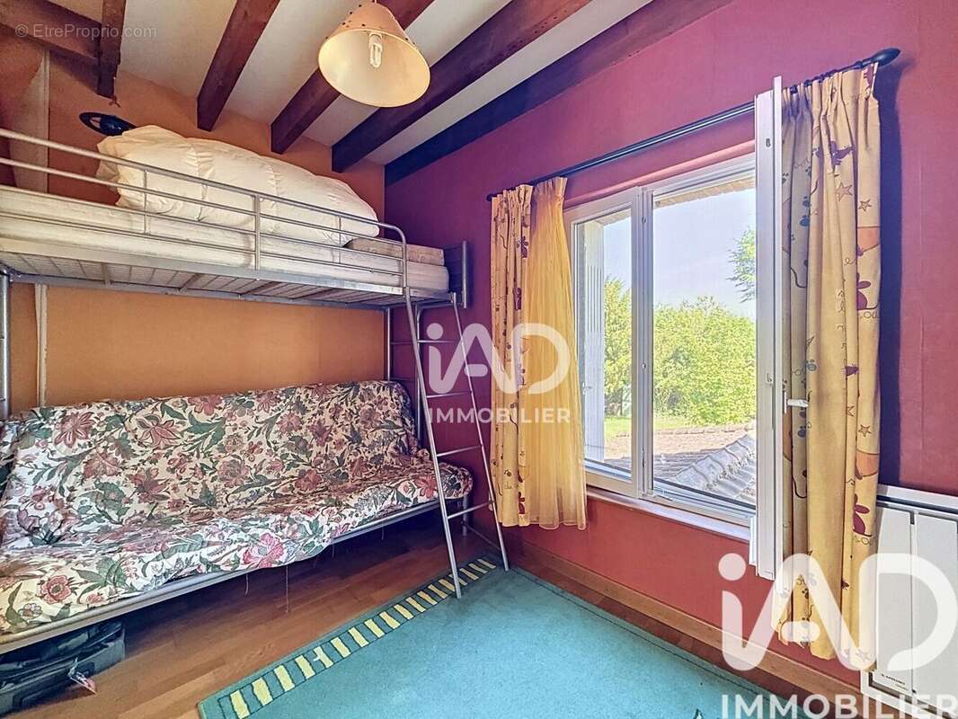 Maison 74 m² à Maheru  - photo 8