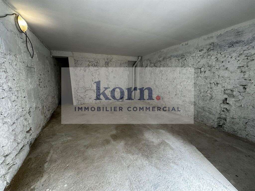 Commerce à PARIS-12E