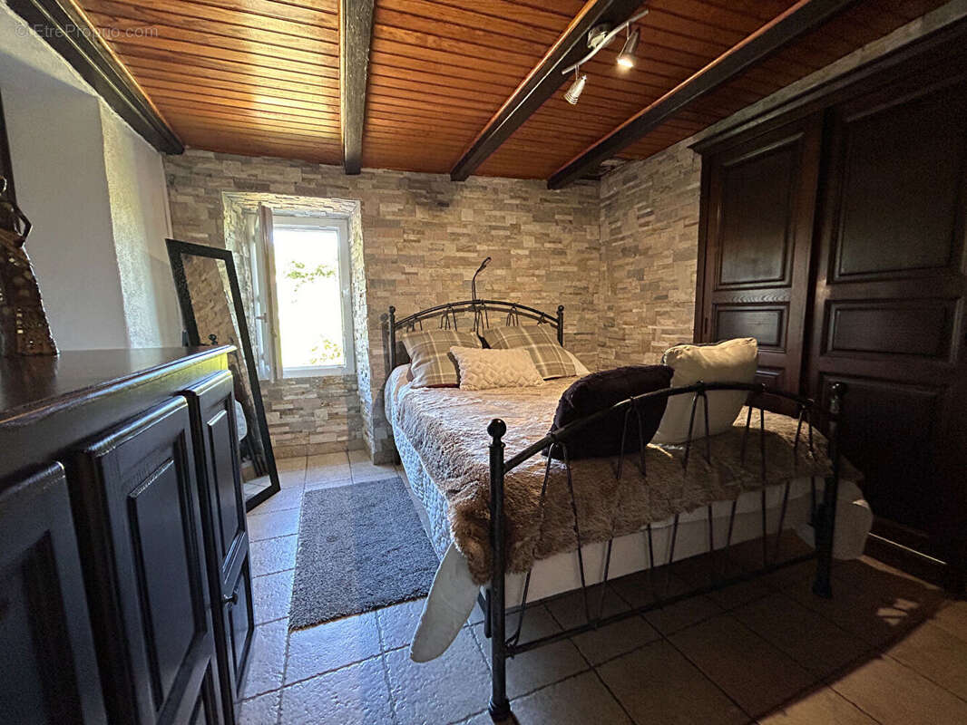 Maison à CAMPILE
