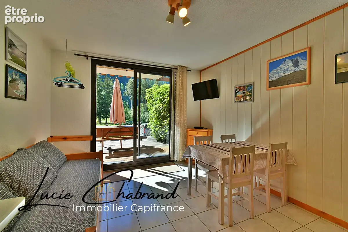 Photo Appartement à Aiguilles au prix de 85 000€