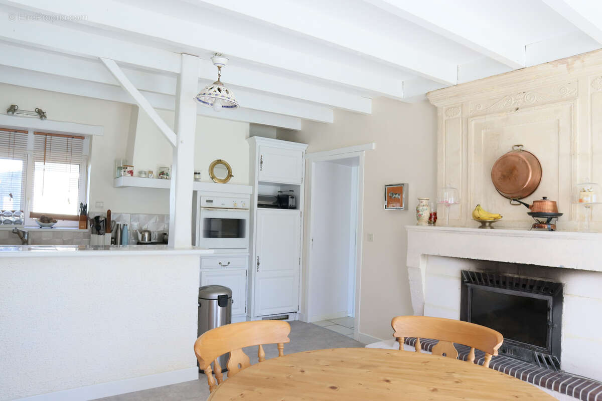 Maison à LE SEURE