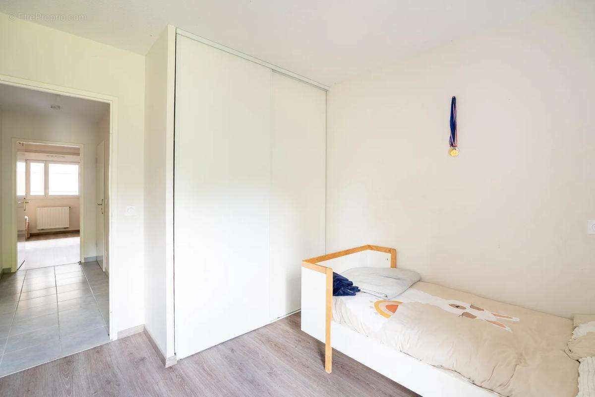 Appartement à VILLENAVE-D'ORNON