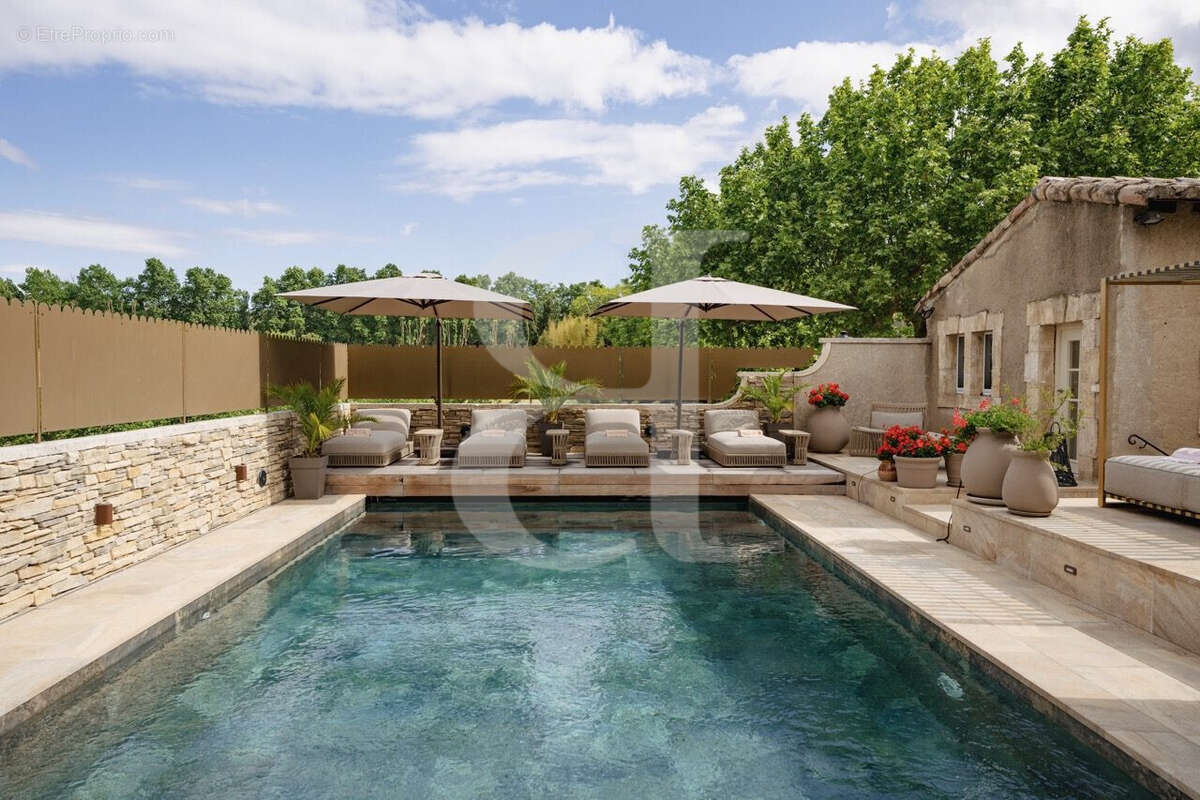 Maison à MAUSSANE-LES-ALPILLES