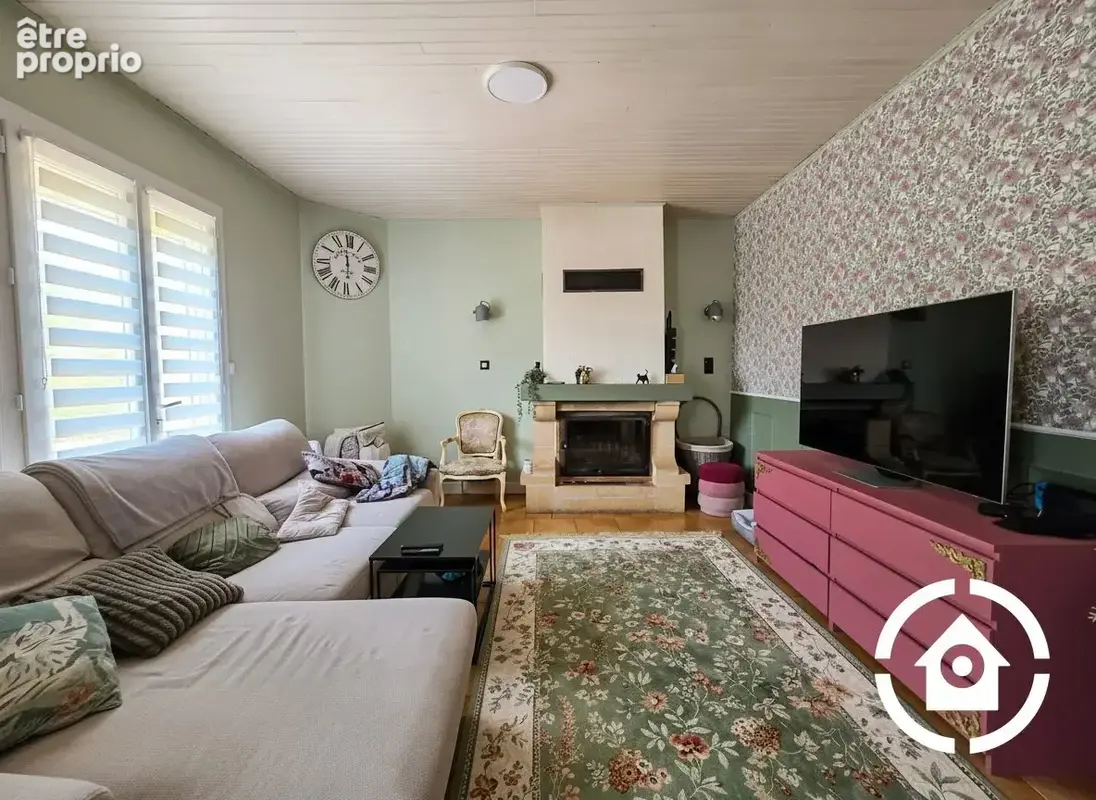 Maison 7 pièces 140 m² à vendre à Chateaubernard (16100) - photo 9