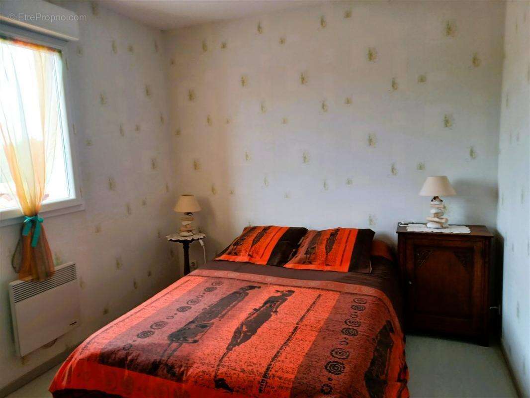 Maison à VAUX-SUR-MER