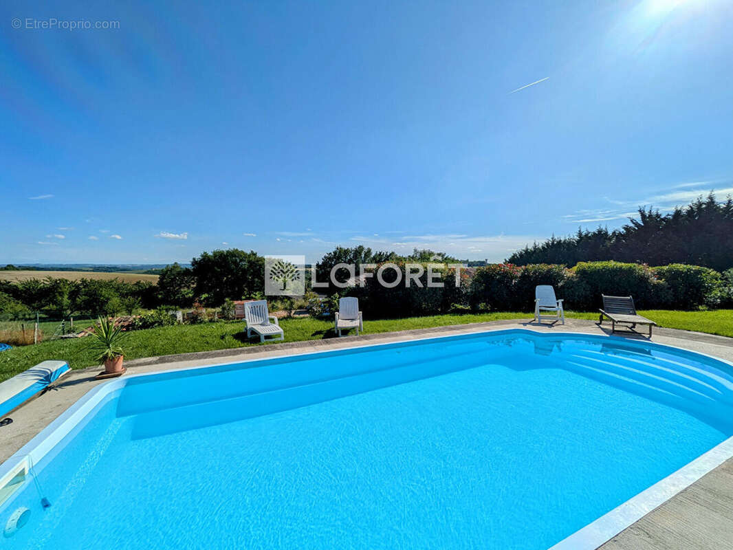 Maison à VILLEMUR-SUR-TARN