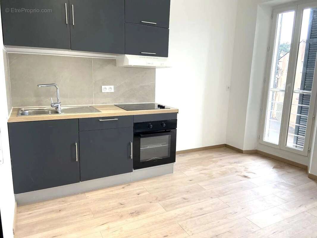 A vendre studio de 21.32m² habitable à Pourrières - photo 5