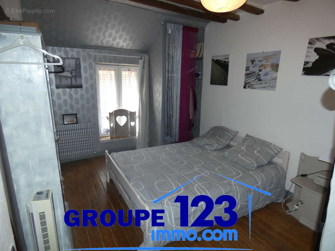 Charmoy : maison de 150 m2 avec terrasse et 4 chambres - photo 7