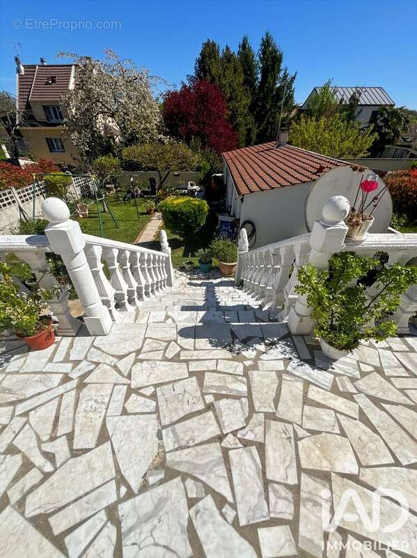 Photo 8 - Maison à VILLECRESNES