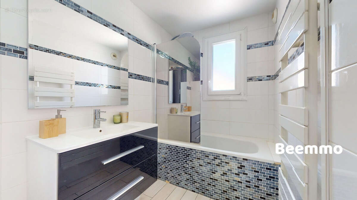 Maison à NEUILLY-PLAISANCE