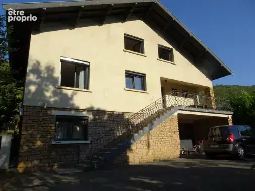 Maison 8 pièces 215 m² · à Curis-au-Mont-d'Or · 215 m² · 729 000 €