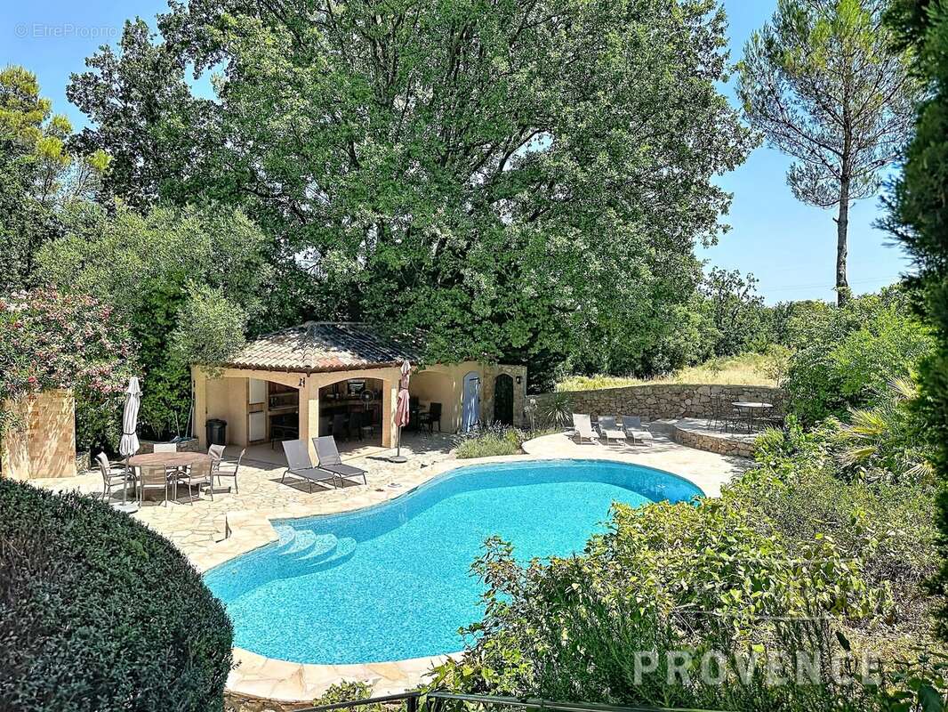 Maison à LORGUES