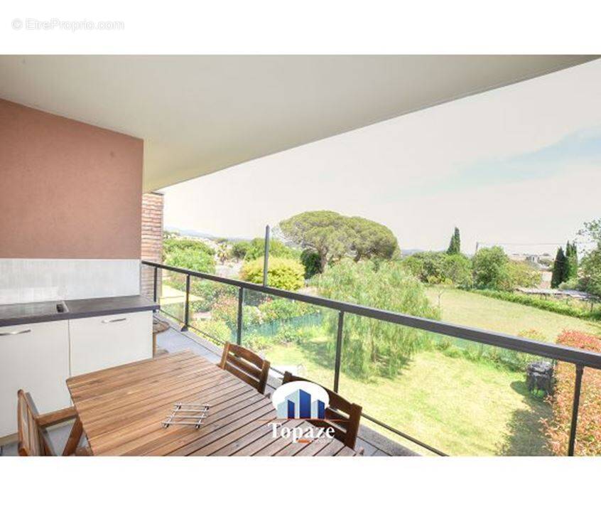 Appartement à FREJUS
