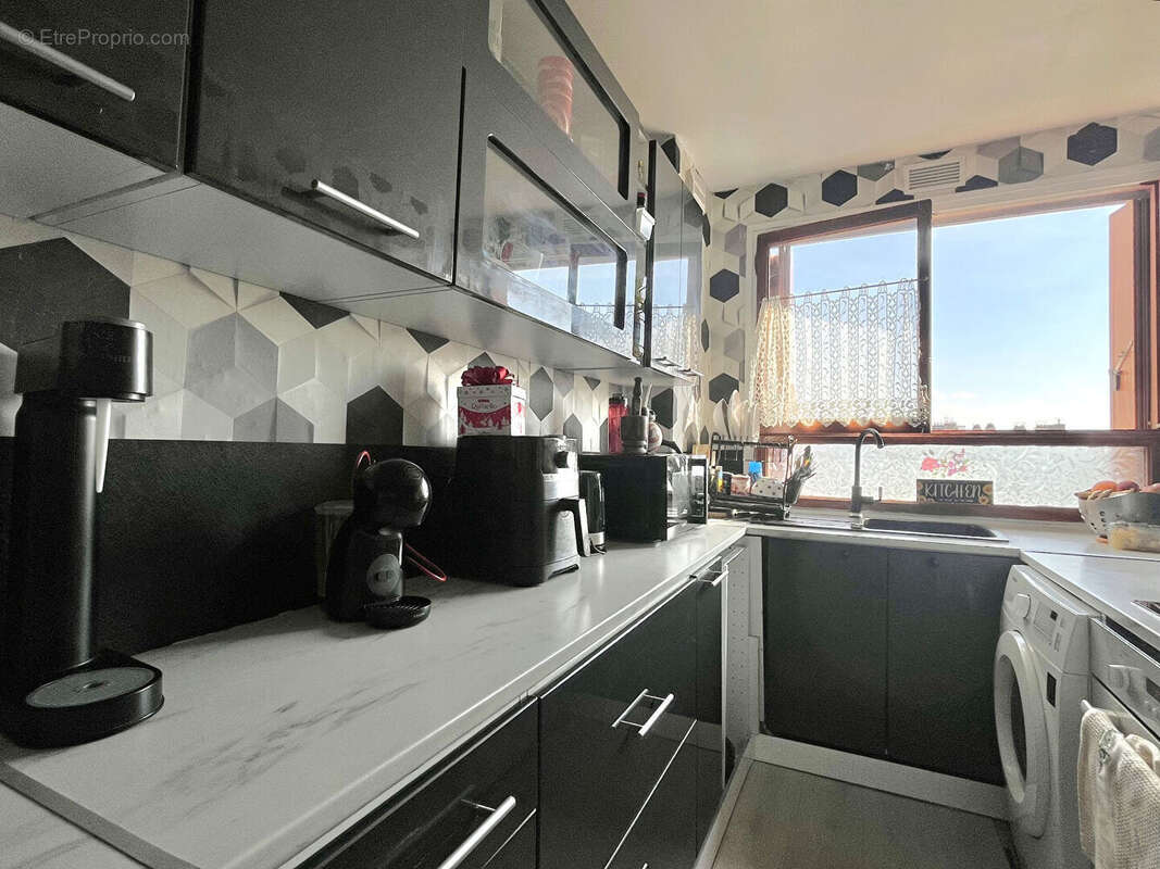 Appartement à FONTENAY-SOUS-BOIS