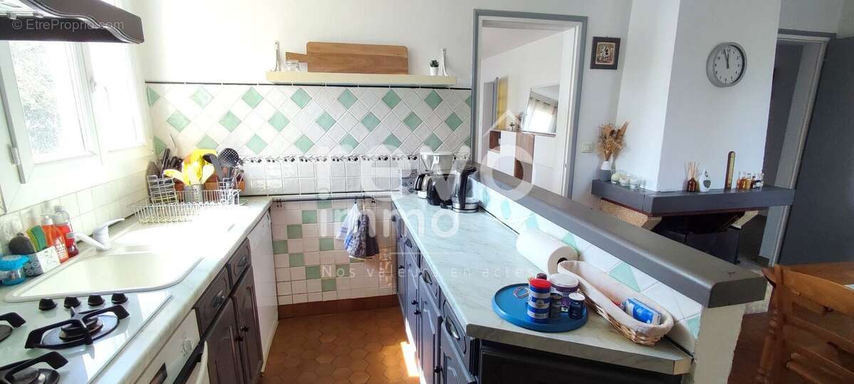 BOURG. 4 chambres + bureau. - photo 4