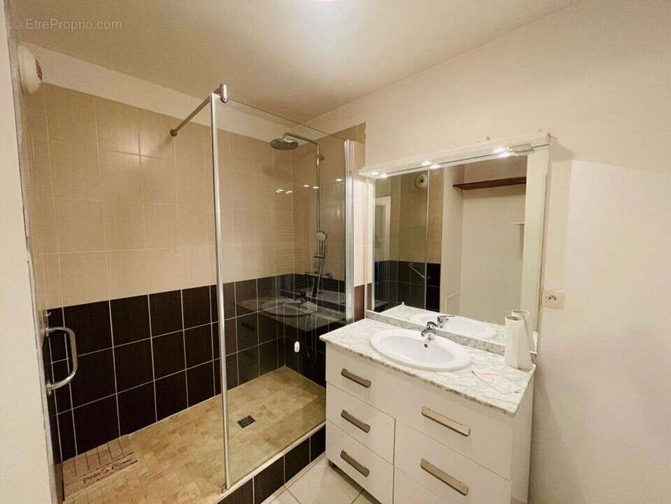 Appartement à DOUVRES-LA-DELIVRANDE