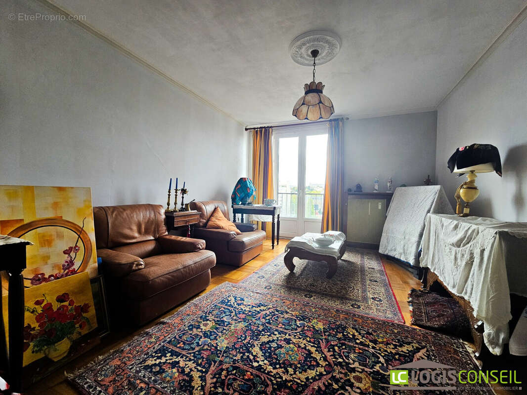 Appartement à CHATILLON