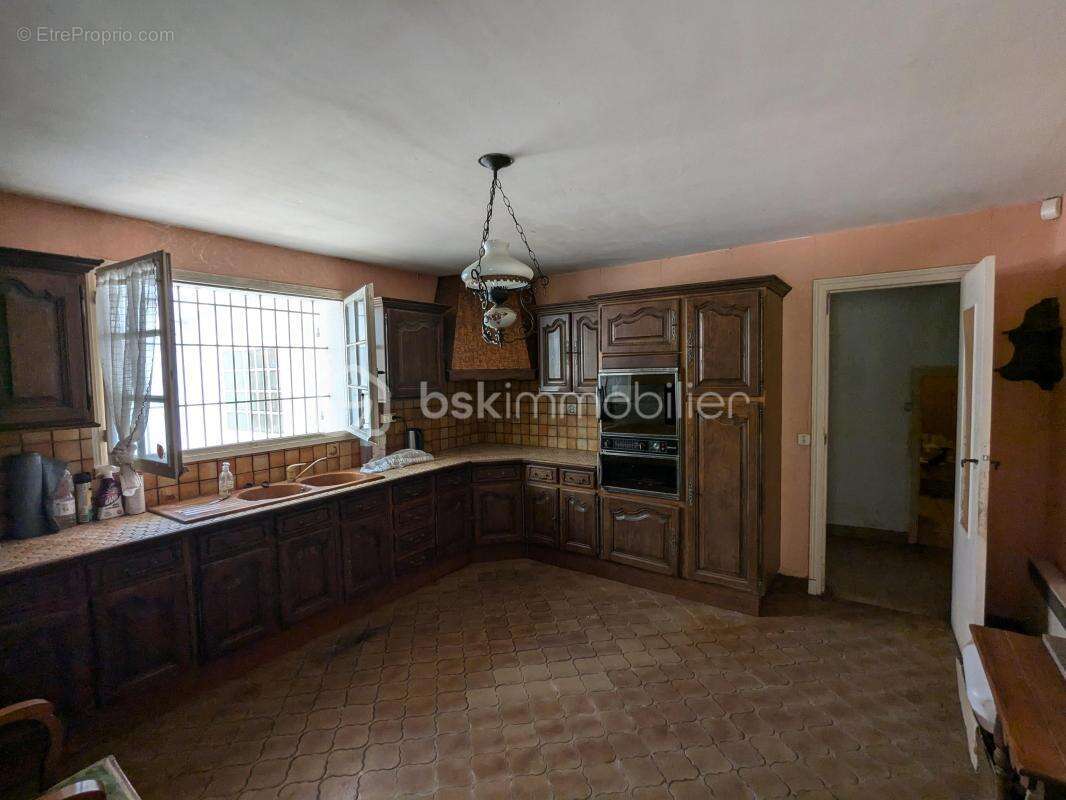 2 Maisons    proche St Emilion      de 150 m2 et 100m2                180000€        St Pey D'armens - photo 10