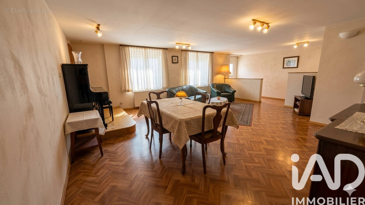 Photo 1 - Maison à HUSSIGNY-GODBRANGE