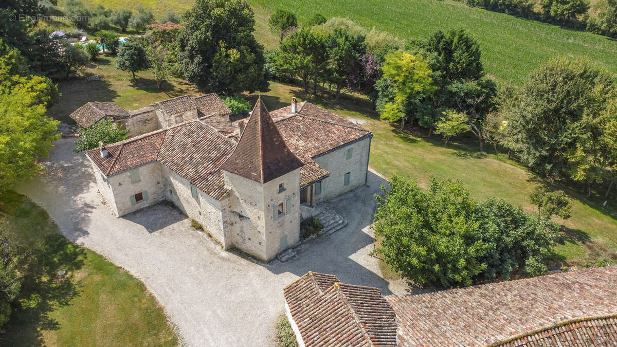 Maison à LAUZERTE