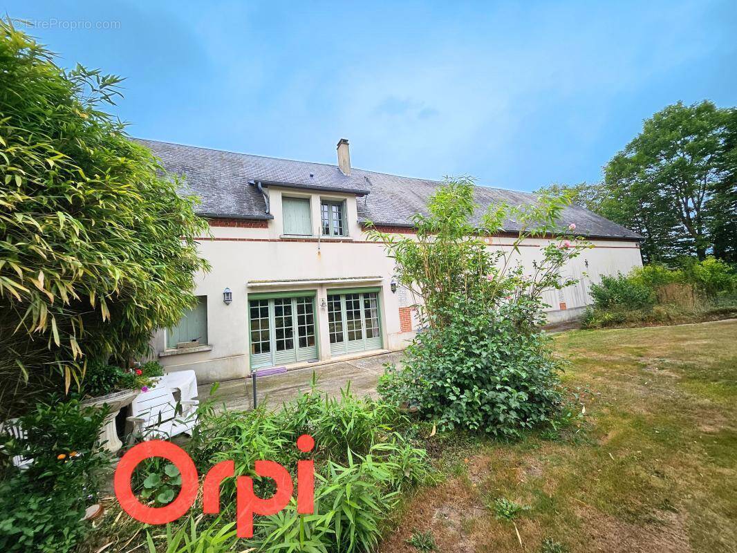 Maison à BERNAY