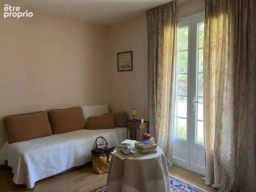 Maison avec vue exceptionnelle dans un environnement préservé - photo 4