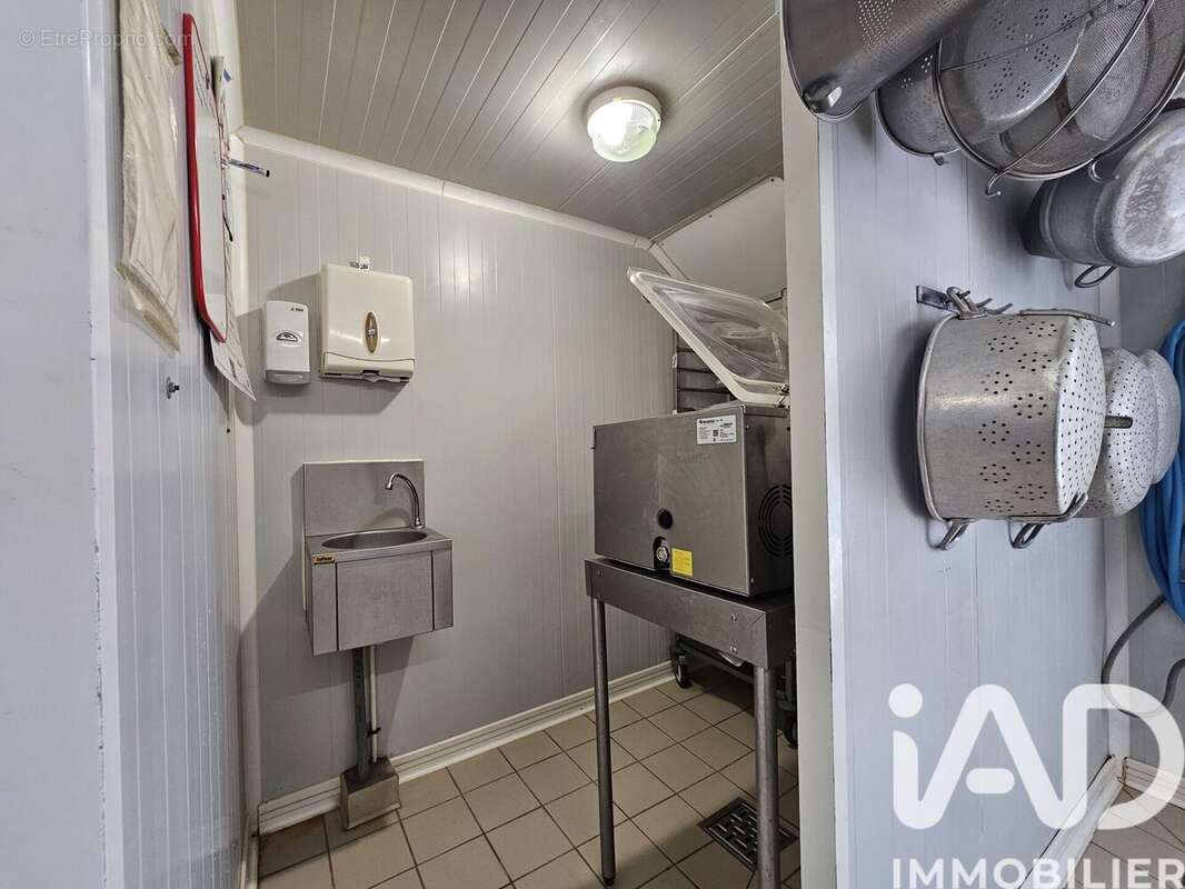 Photo 7 - Commerce à CLAIRVAUX-LES-LACS