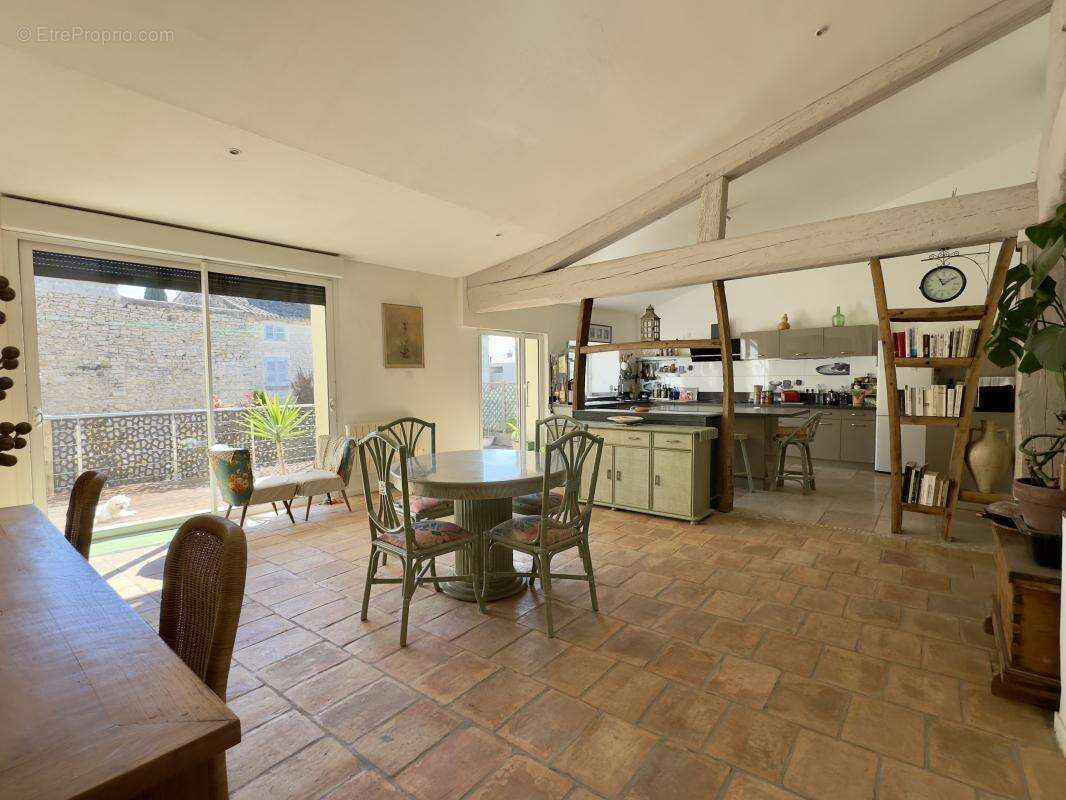 Maison à MARGUERITTES