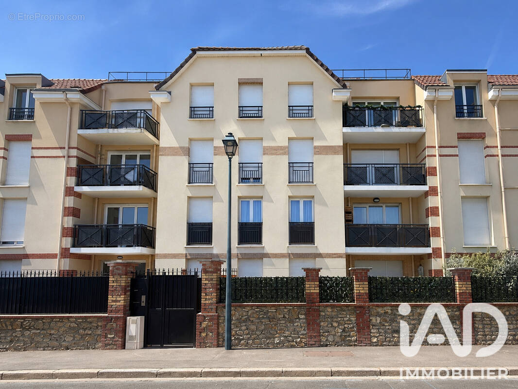 Photo 1 - Appartement à BEAUCHAMP