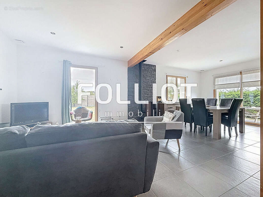 Maison à LES MOITIERS-D&#039;ALLONNE