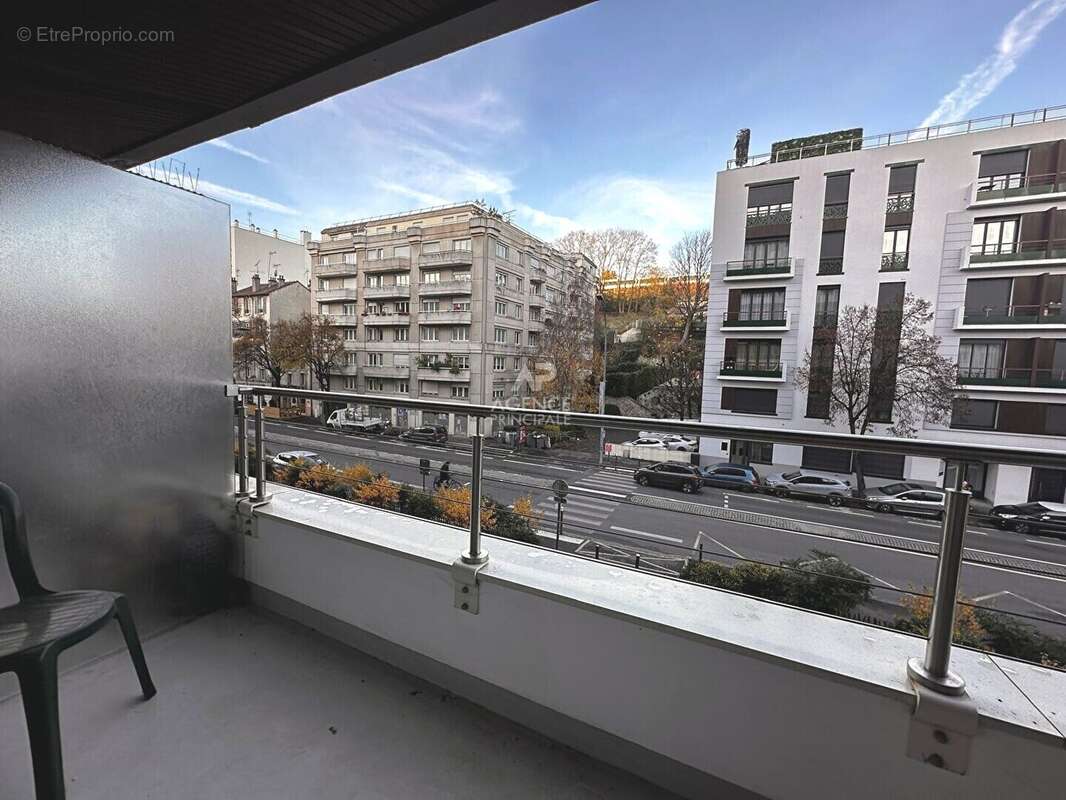 Appartement à CHAVILLE