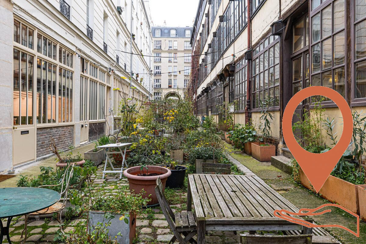Appartement à PARIS-11E